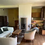 Villa La Maison Louisette, De L'espace Et Du Calme