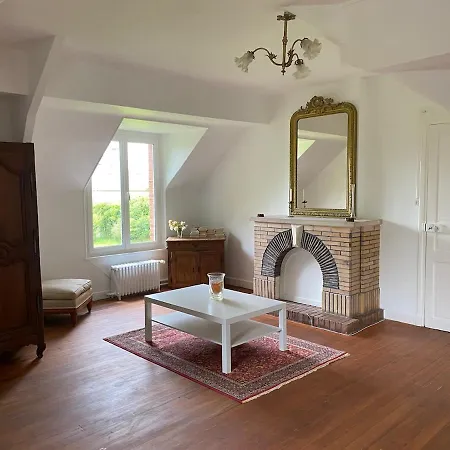 La Maison Louisette, De L'espace Et Du Calme *