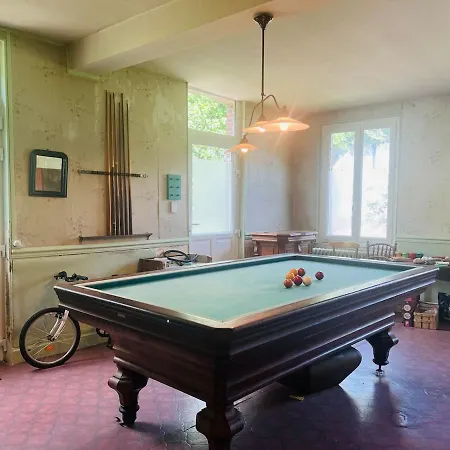 La Maison Louisette, De L'espace Et Du Calme *