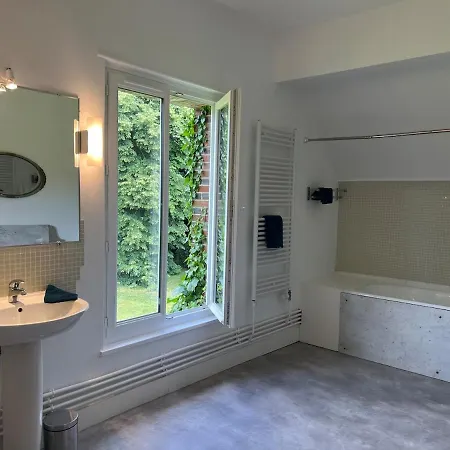 La Maison Louisette, De L'espace Et Du Calme